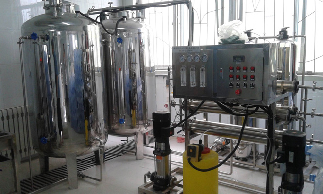 桶裝純凈水設(shè)備，貴州礦泉水制取設(shè)備